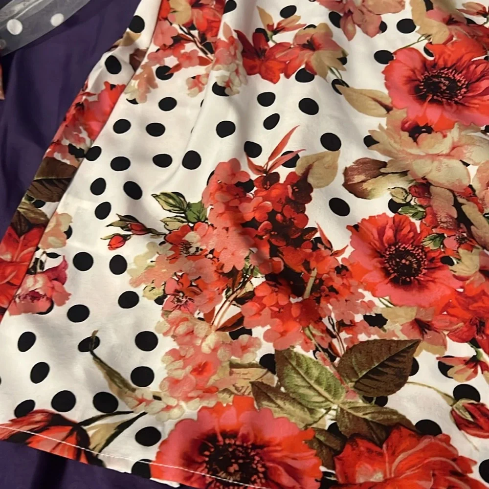 NWOT Cold Shoulder Sheer Sleeved Polka Dot Floral Top - Picture 8 of 11
